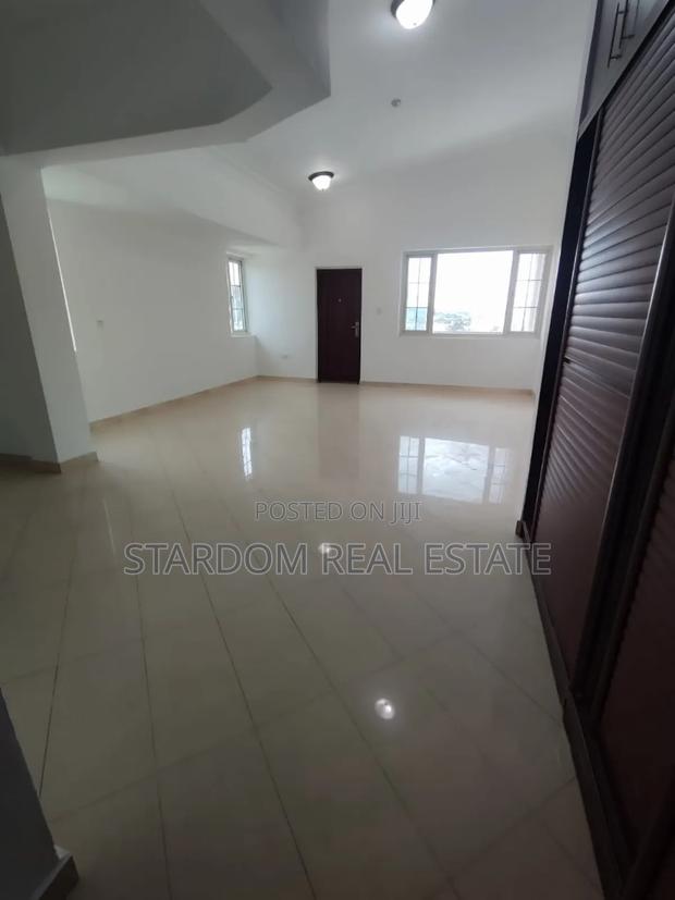 6bdrm Mansion in East Legon, A&C Mall Area for rent · Photo 6
