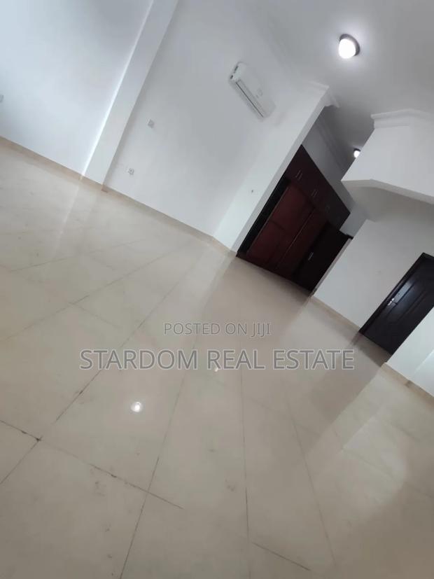 6bdrm Mansion in East Legon, A&C Mall Area for rent · Photo 7