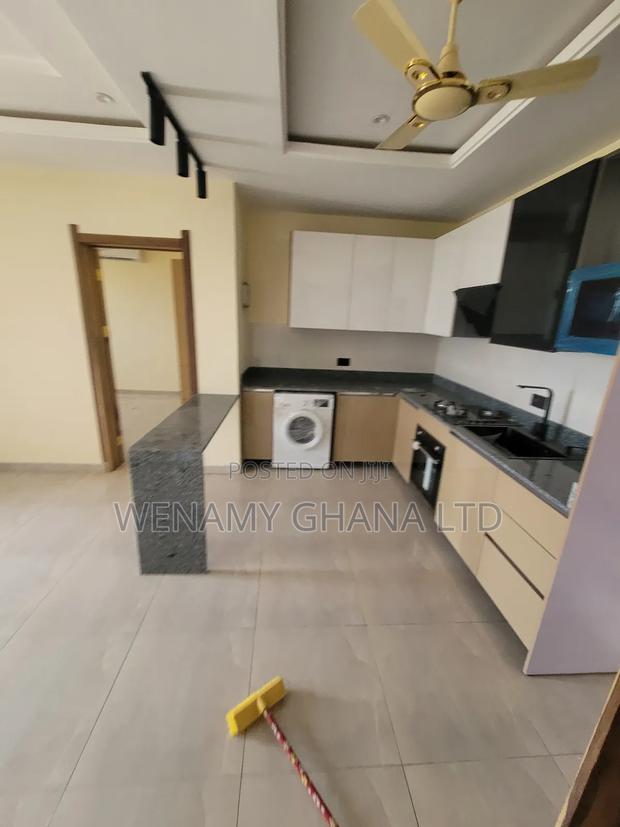 2bdrm Apartment in Cimmunity 25, Tema Metropolitan for rent · Photo 2
