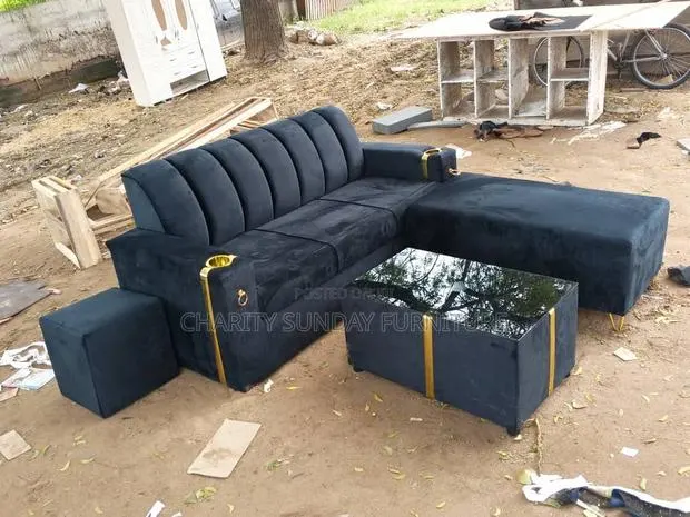 Neat Living Rooms Set · Photo 1