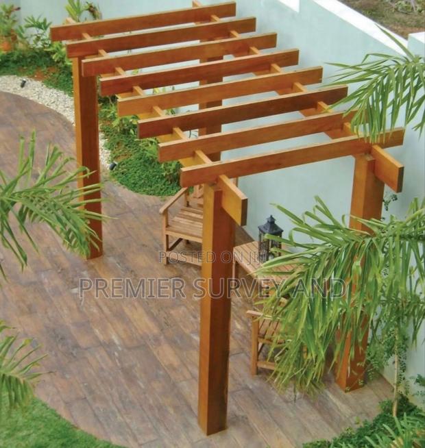 Affordable Pergola Installation · Photo 2