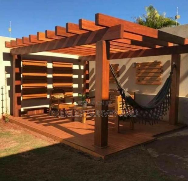 Affordable Pergola Installation · Photo 3