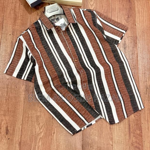 High Quality Linn Shirts Available in Stock · Photo 1