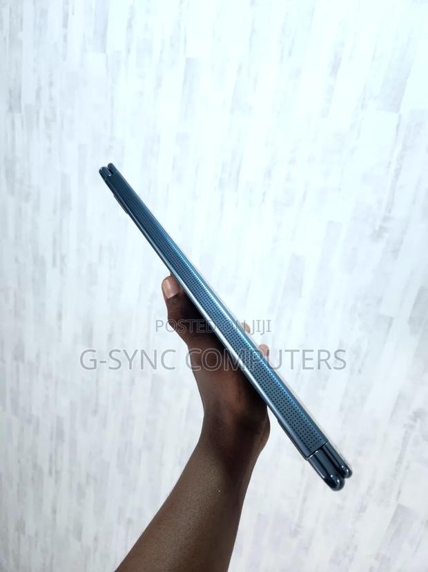 Laptop Lenovo Yoga 9i 16GB Intel Core I7 SSD 512GB · Photo 5