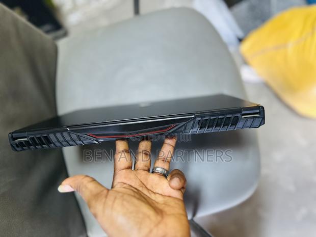 Laptop MSI Pulse GL66 16GB Intel Core i7 SSD 512GB · Photo 8