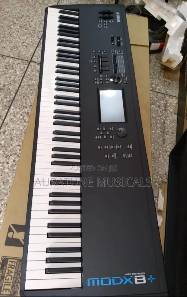 Yamaha Modx8 88-Key Synthesizer Workstation · Photo 1