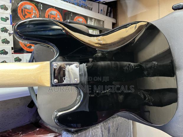 Ibanez Passive Bass Guitar (Blue Black) · Photo 3
