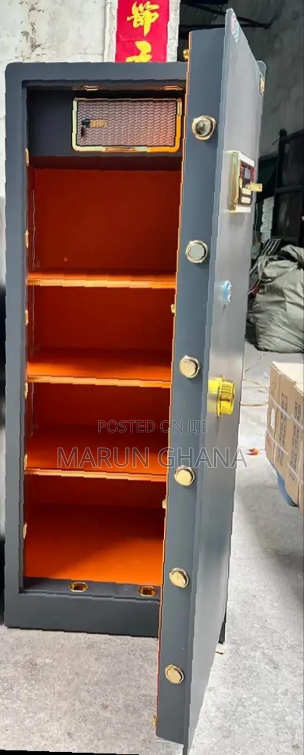 Fireproof Money Safe Locker Box - 160 Kg · Photo 2