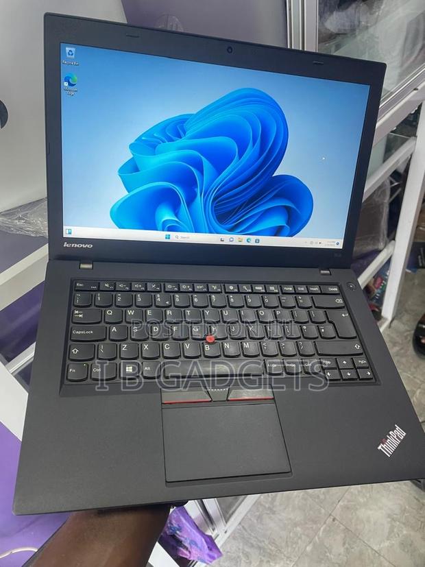 Laptop Lenovo ThinkPad T450 16GB Intel Core I5 HDD+SSD 250GB · Photo 1