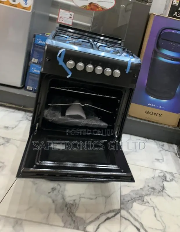 High Efficiency Ferre 60X60 4 Burner Gas Cooker, Auto Ignition · Photo 1