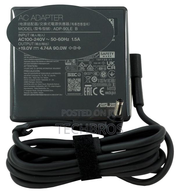 Asus 90w Laptop Charger · Photo 1