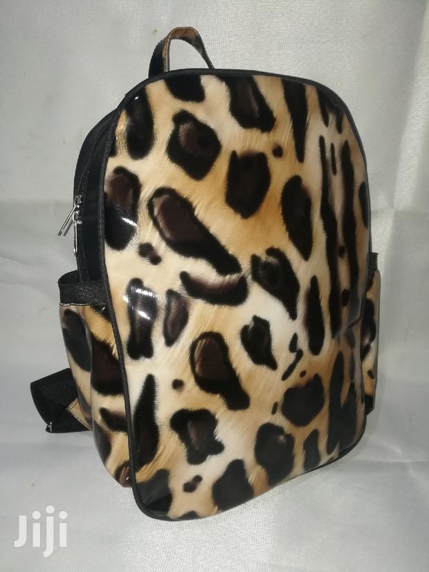 Tiger Design Backpack · Photo 3