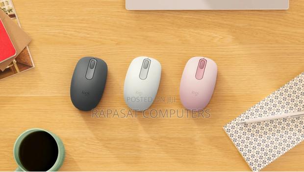 Logitech M196 Bluetooth Mouse · Photo 1