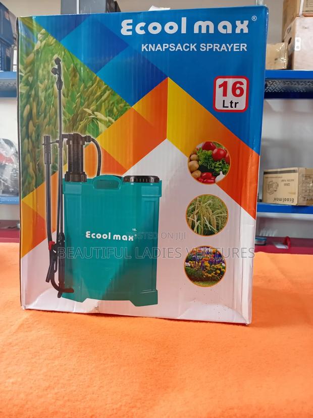 Knapsack Sprayer · Photo 1