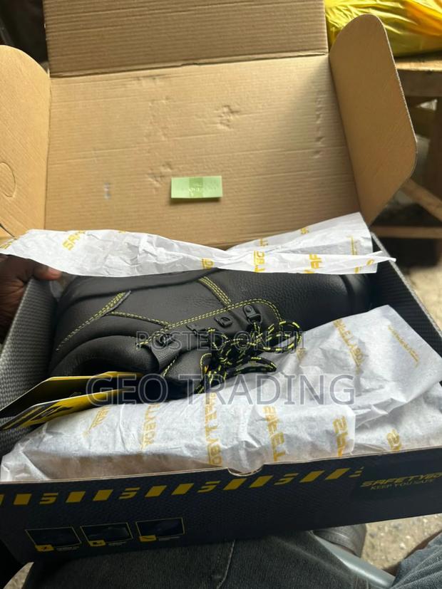 Safety Boot (Safety Boy) · Photo 3