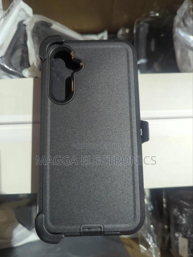 Samsung A32 Rugged Armored Hard Case (Otterbox Model) · Photo 2