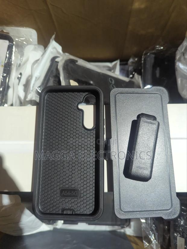 Samsung A32 Rugged Armored Hard Case (Otterbox Model) · Photo 5