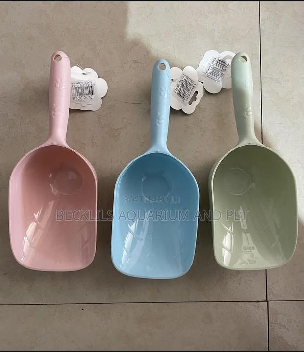 Pet Food Scoop · Photo 1