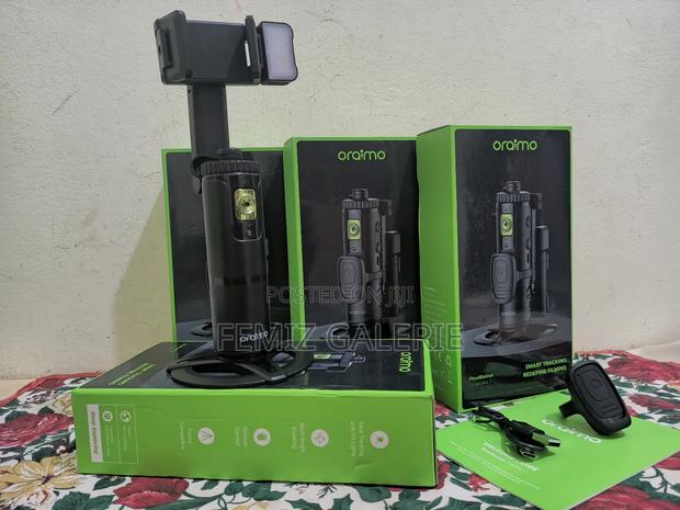 Oraimo Flow Motion Smart Face-Tracking Gimbal · Photo 2