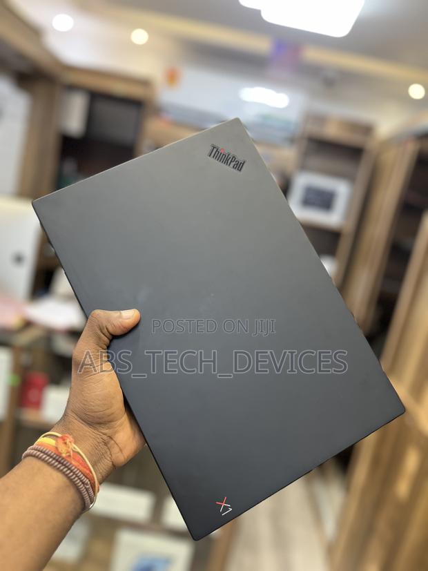 Laptop Lenovo ThinkPad X1 Carbon 16GB Intel Core i7 SSD 512GB · Photo 2