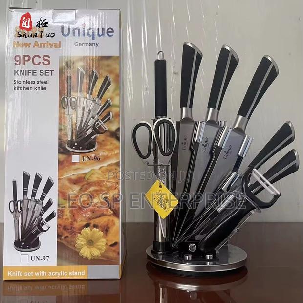9 Pieces Kitchen Knives Set · Photo 1