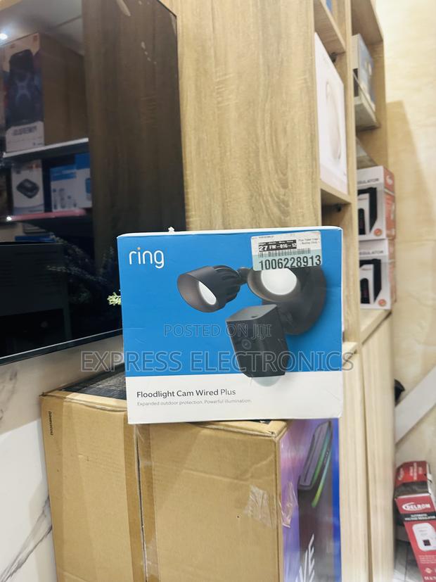 Amazing Ring Floodlight Cam Wired Plushie · Photo 1