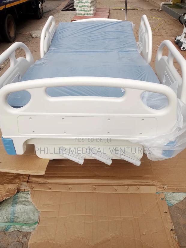 Hospital Bed 3crank · Photo 3