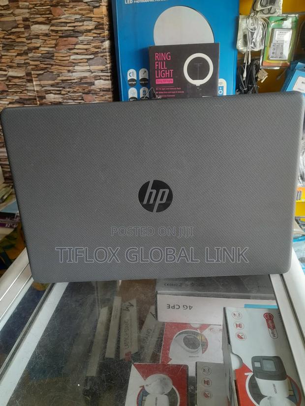 New Laptop Dell Inspiron M501R 4GB Intel Core I5 HDD 32GB · Photo 1
