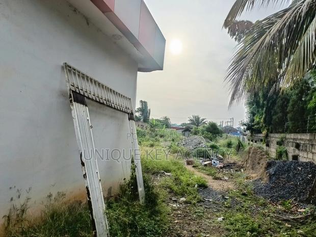 Shops for Sale in Haatso With 2 Half Plot · Photo 8