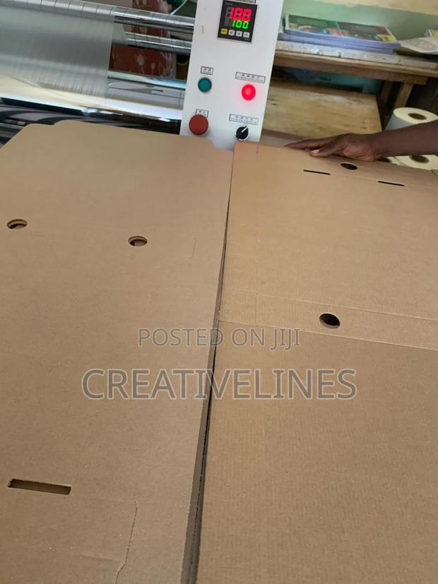 Non Customised Pizza Boxes · Photo 1