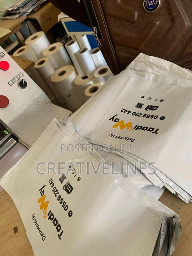 Customized Polymailers · Photo 1
