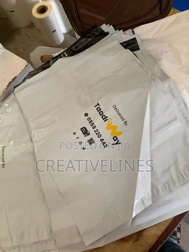 Customized Polymailers · Photo 6