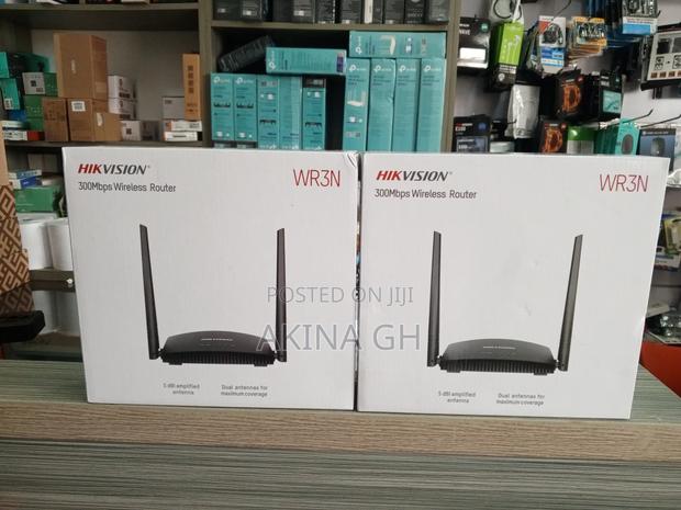 Hikvision 300mbps Wireless Router 5dbi High Gain Wr3n · Photo 1