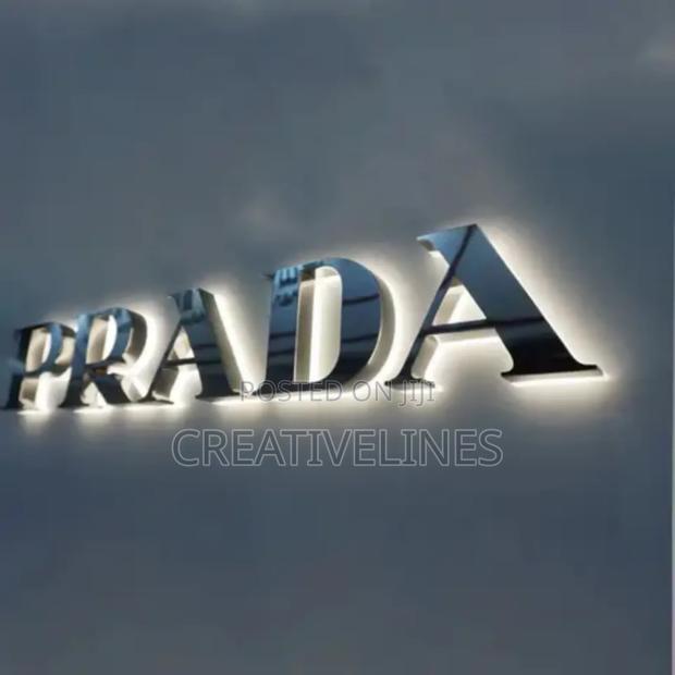 Illuminated Signage · Photo 4