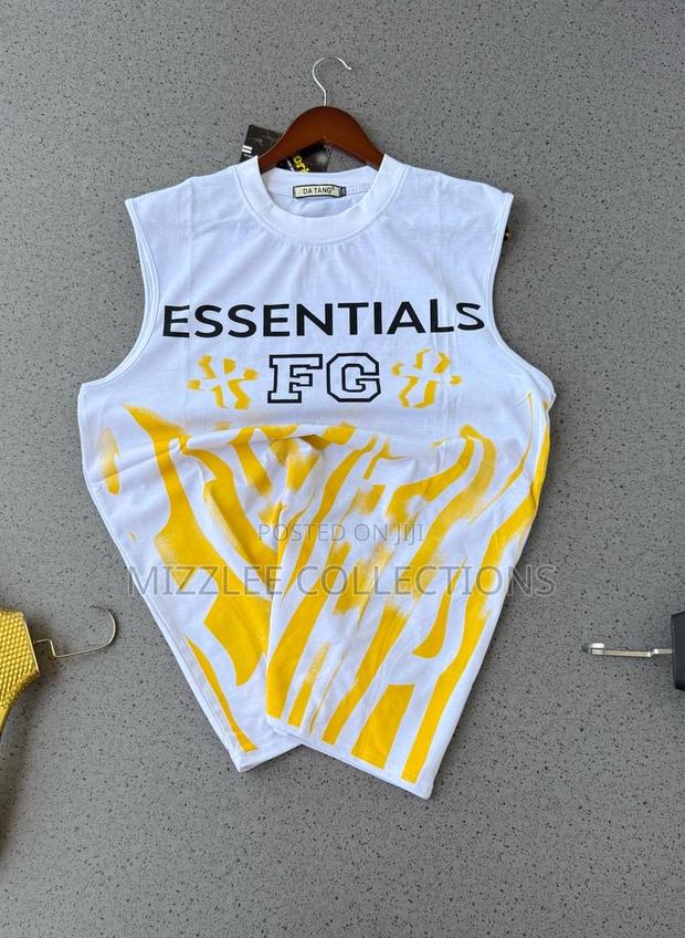 Sleeveless Tank Top for Men · Photo 5