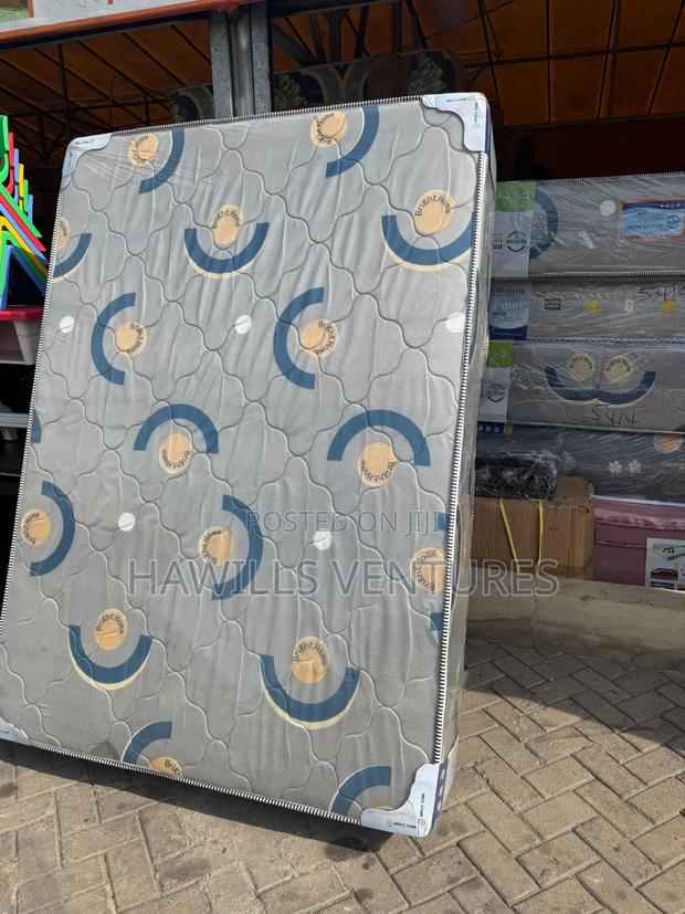 10" Mattress Mattress · Photo 1