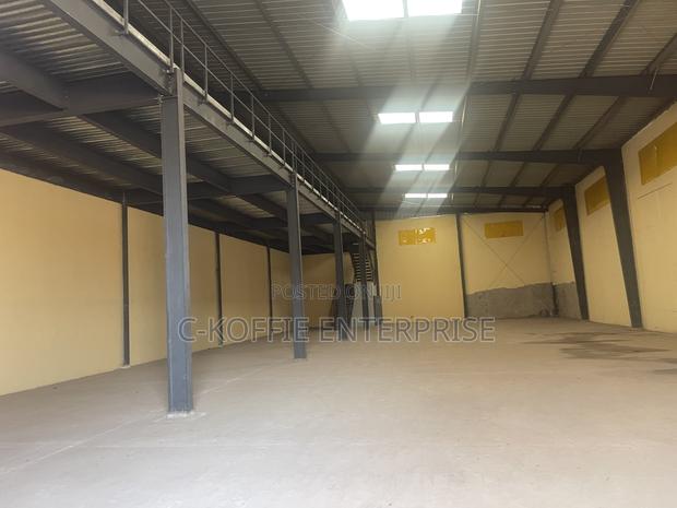 1000 SQM Warehouse at Spintex Main Road for Rent · Photo 3