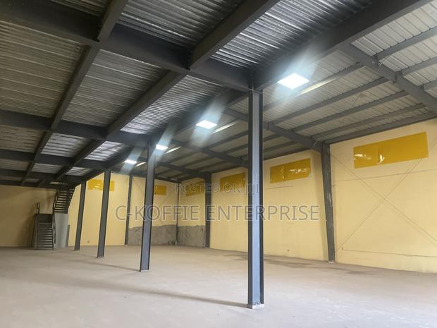1000 SQM Warehouse at Spintex Main Road for Rent · Photo 4