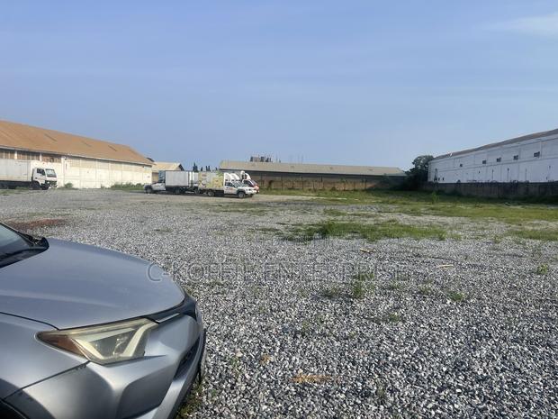 10 Plots or 2 and Half Acer of Land at Spintex Highway 4 Sale · Photo 1