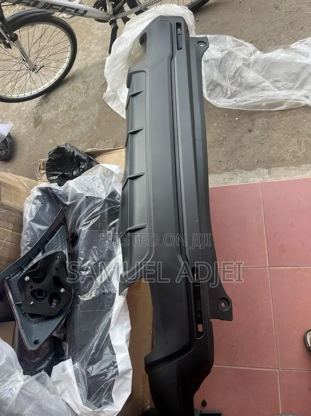 Honda CRV 2023 to 2025 Hybrid Back Bumper · Photo 1