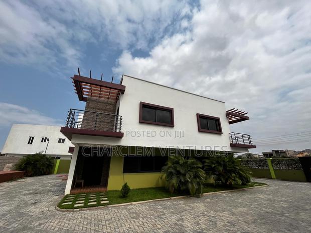 3bdrm Townhouse / Terrace in Charclem Ventures, East Legon for rent · Photo 4