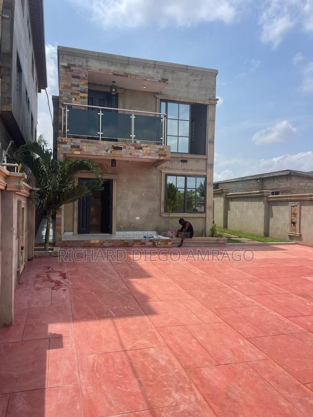 3bdrm House in Clickup, Olebu for sale · Photo 1