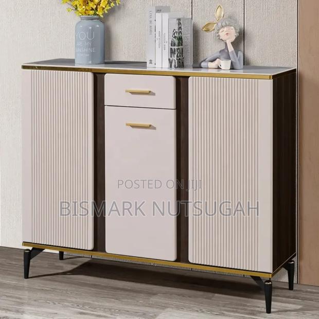 Shoe Rack Cabinet for Sale · Photo 1