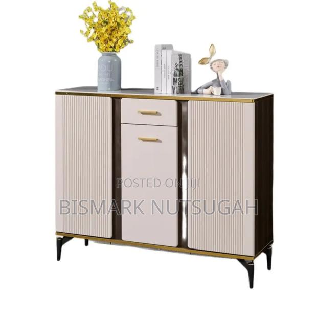 Shoe Rack Cabinet for Sale · Photo 2