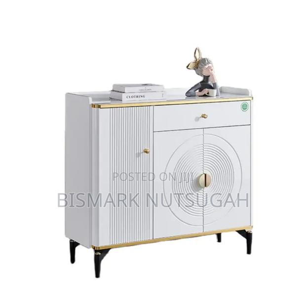 Shoe Rack Cabinet for Sale · Photo 3