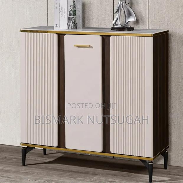 Shoe Rack Cabinet for Sale · Photo 6