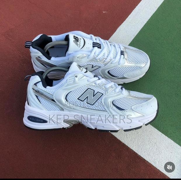 New Balance 530 Abzorb · Photo 1