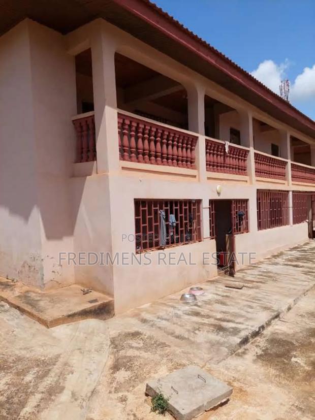 7bdrm House in Kumasi Metropolitan for sale · Photo 6