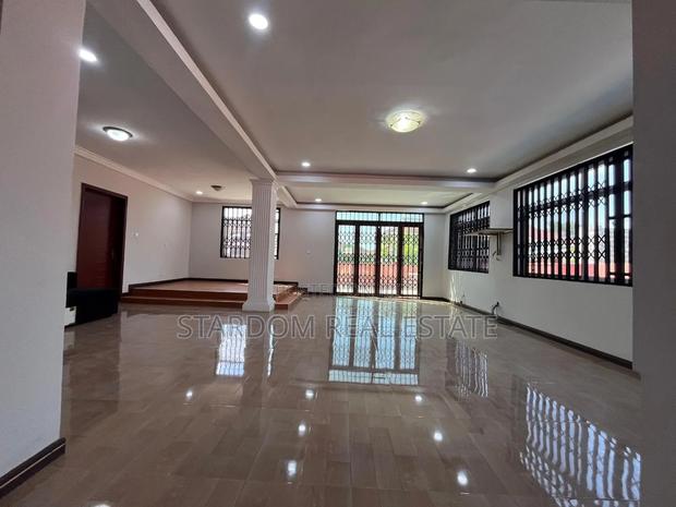 5bdrm House in Trassacco Area, East Legon for rent · Photo 7