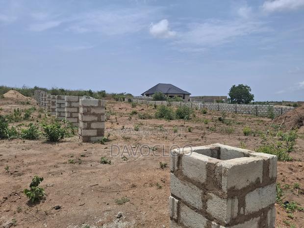 Land Near Akotsi Junction · Photo 8